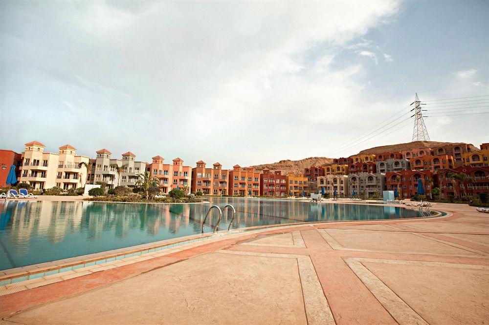 Porto Sokhna Pyramids Apartments Powered By Amer-Group Family Only Ain Soukhna Exteriér fotografie